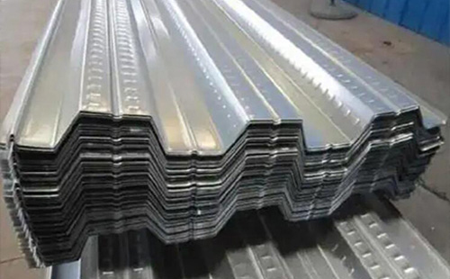 古浪楼承板选型与施工技术全解析